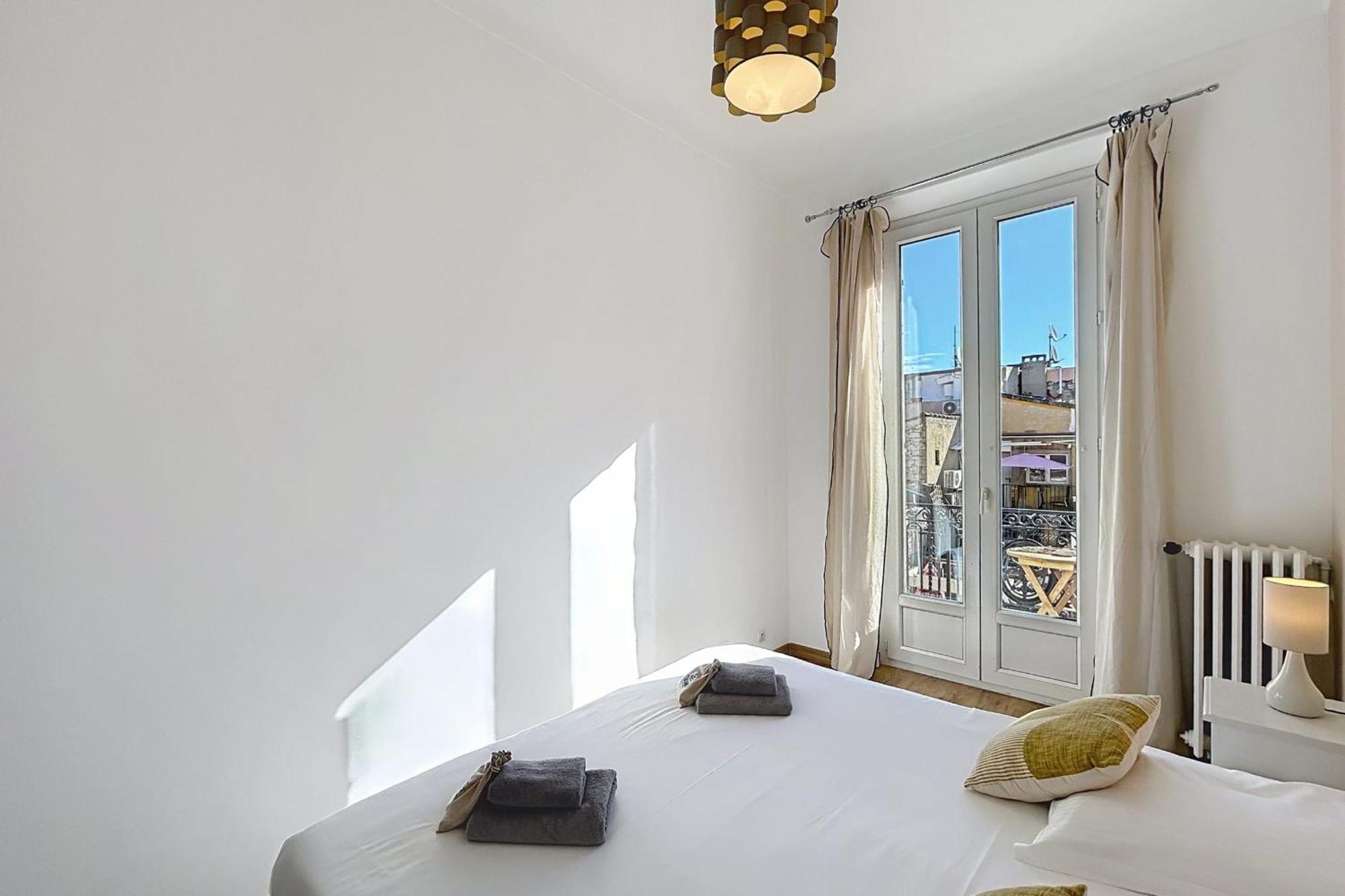 Felix Faure Bright In The Center With Balcony Apartment Cannes